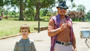 Задник к фильму "Информаторы" #364450