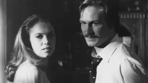 Задник к фильму "Жар тела" #722824