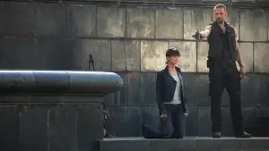 Задник к фильму "5 дней в августе" #440371