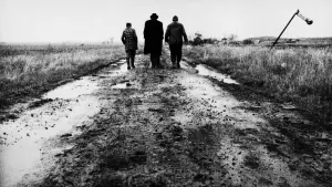 Задник к фильму "Сатанинское танго" #354781