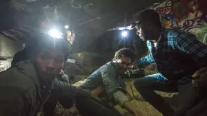 Задник к фильму "Париж: Город мёртвых" #504479