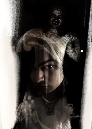 Постер к фильму "Spiritueux sans fond sur les événements"