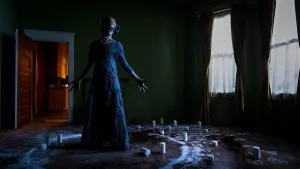 Задник к фильму "Астрал. Женщина в чёрном" #408109