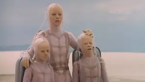 Задник к фильму "Человек, который упал на Землю" #289012