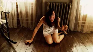 Задник к фильму "100 футов" #382071