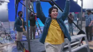 Задник к фильму "A Hero