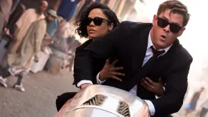 Задник к фильму "Люди в чёрном: Интернэшнл" #318536