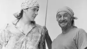 Задник к фильму "Преследование по пятам" #462815