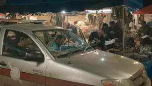 Задник к фильму "13 жизней" #431680