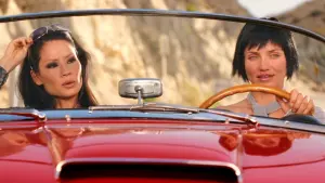 Задник к фильму "Ангелы Чарли 2: Только вперёд" #454242