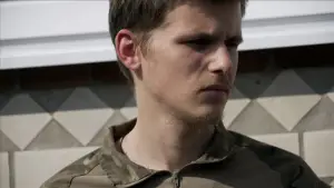 Задник к фильму "2000 Meters to Andriivka" #539415