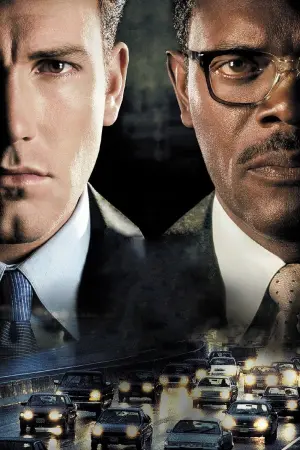 Постер к фильму "В чужом ряду" #504878