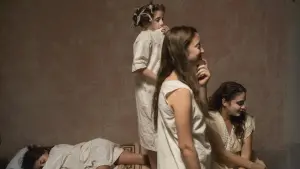 Задник к фильму "Счастливый Лазарь" #219215