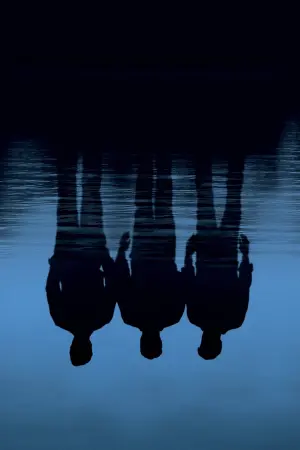 Постер к фильму "Таинственная река" #188438