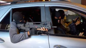 Задник к фильму "Досье «Чёрная канарейка»" #623038