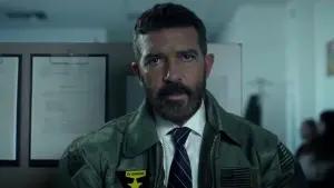 Задник к фильму "Охранник" #293434