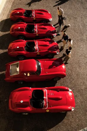 Постер к фильму "Феррари" #189475