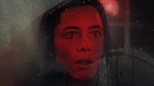 Задник к фильму "Дом на другой стороне" #274350