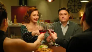 Видео к фильму Неприличные гости | НЕПРИЛИЧНЫЕ ГОСТИ I Трейлер I В кино с 25 апреля