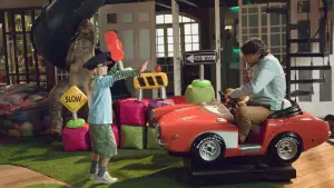 Задник к фильму "Инструкции не прилагаются" #477212