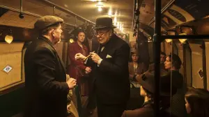 Задник к фильму "Темные времена" #222405