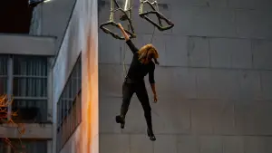 Задник к фильму "Досье «Чёрная канарейка»" #623130