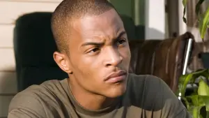 Задник к фильму "Вне закона" #425567