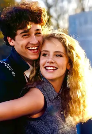 Постер к фильму "Любовь нельзя купить" #694092