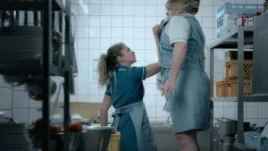 Задник к фильму "Фрики: Ты один из нас" #357682