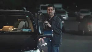 Задник к фильму "Где-то в Куинсе" #379935