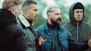 Задник к фильму "Спасаемый" #593069