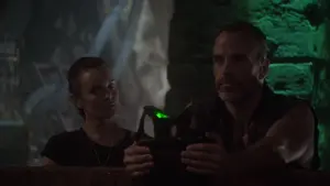 Задник к фильму "Звездный десант 2: Герой федерации" #344682