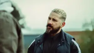 Задник к фильму "Спасаемый" #593068