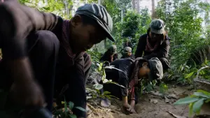 Задник к фильму "Сначала они убили моего отца" #218114