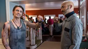 Задник к фильму "Почему он?" #288621