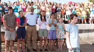 Задник к фильму "История дельфина" #410621