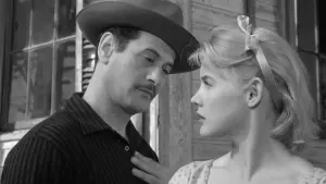 Задник к фильму "Куколка" #482833