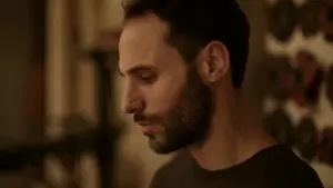 Задник к фильму "Блондин" #471245