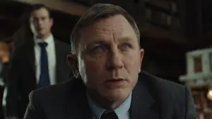 Задник к фильму "Достать ножи" #561257