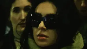 Задник к фильму "Момент" #516620