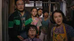 Задник к фильму "Keluarga Super Irit" #789390