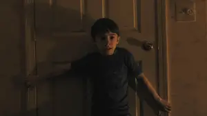 Задник к фильму "Орудия" #518980