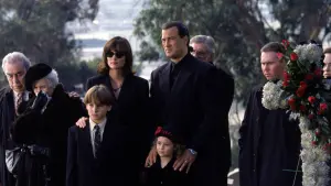 Задник к фильму "Мерцающий" #380493