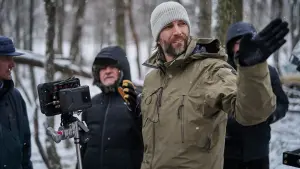 Задник к фильму "Малышка" #268939