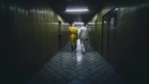 Задник к фильму "Chernobyl: 48 Hours To Escape" #765703