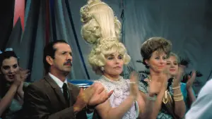 Задник к фильму "Лак для волос" #632508