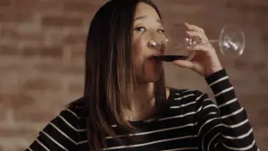 Видео к фильму Catfight | Catfight Official Trailer 1 (2017) - Sandra Oh Movie