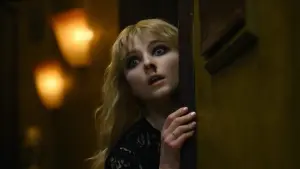 Задник к фильму "Прошлой ночью в Сохо" #222222