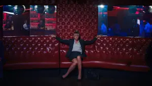 Задник к фильму "Девушка, подающая надежды" #215067