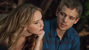 Задник к фильму "Дом в конце улицы" #332670